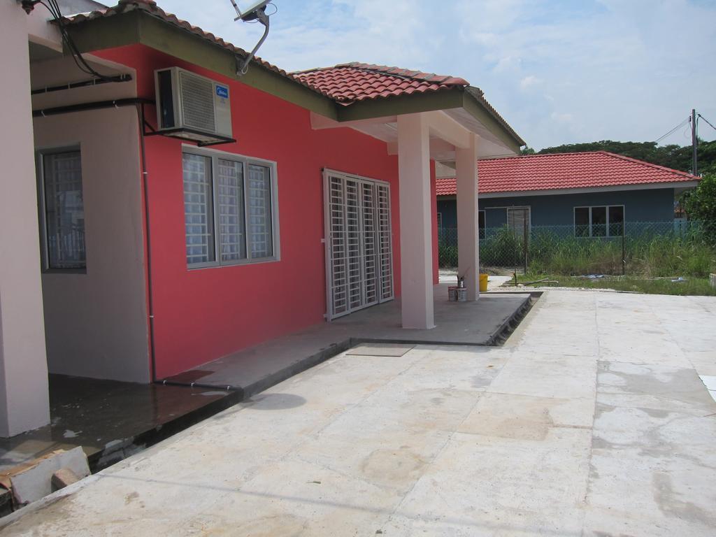 Milu Homestay - Kuala Selangor Exterior foto